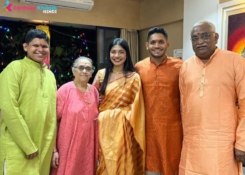 Tushar Deshpande with his Family