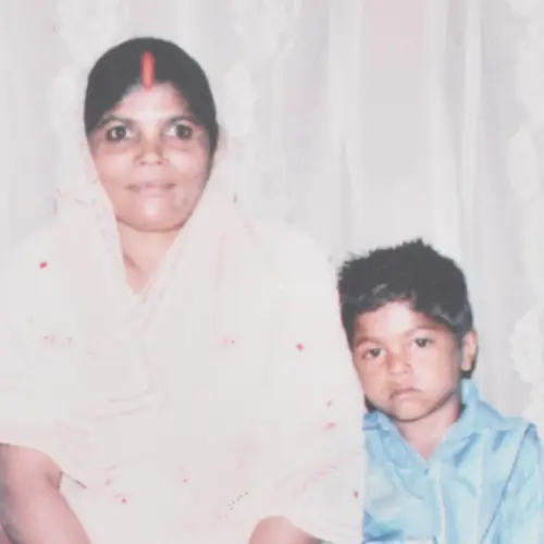 Umesh Yadav Mother 