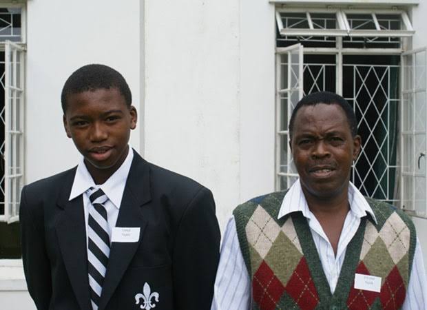 Lungi Ngidi with his Father